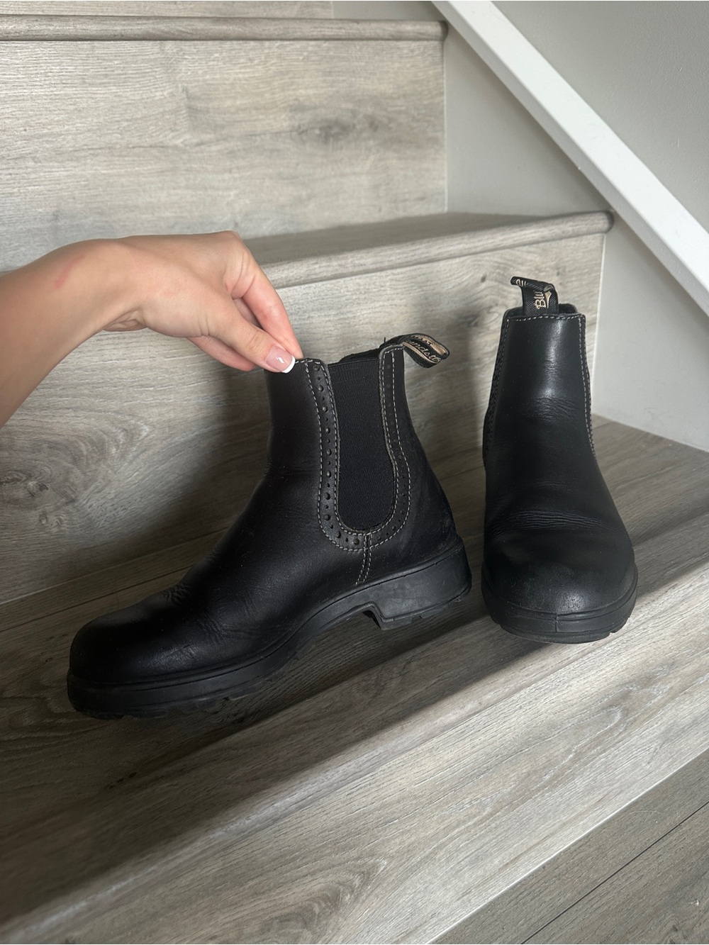Blundstones - 1630 OG High Top - Size 5 Women’s